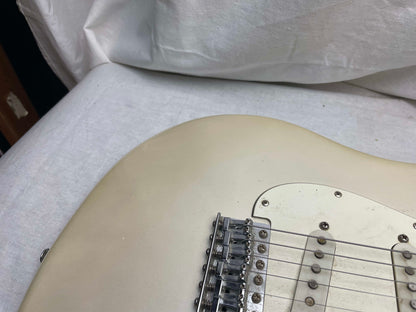 Hondo H76 h 76 S-Style Guitar 1986
