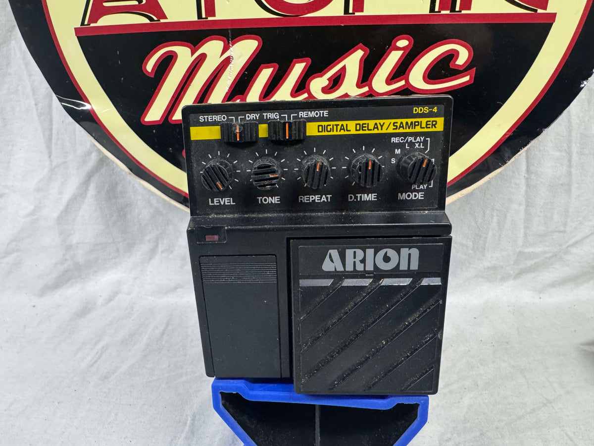 Arion DDS-4 Digital Delay Sampler Pedal