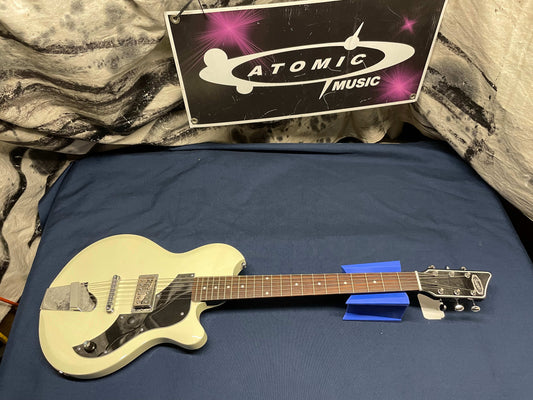 Supro Island Series Jamesport Singlecut Guitar 2016 - Antique White