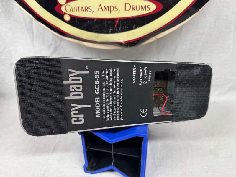 Dunlop GCB95 GCB-95 Cry Baby crybaby Wah Pedal - Rev H Circuit - missing battery cover & rubber feet - Image 9