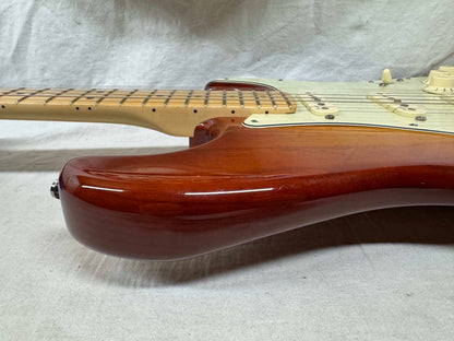 Fender American Deluxe Ash Stratocaster Guitar with Case 2010 - Tobacco Sunburst / Maple neck