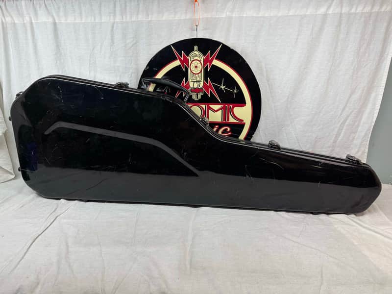 Crossrock CRF1000GSTBK CRF1000 GST BK Fiberglass Guitar Case for S-style & T-style Guitars - Image 7