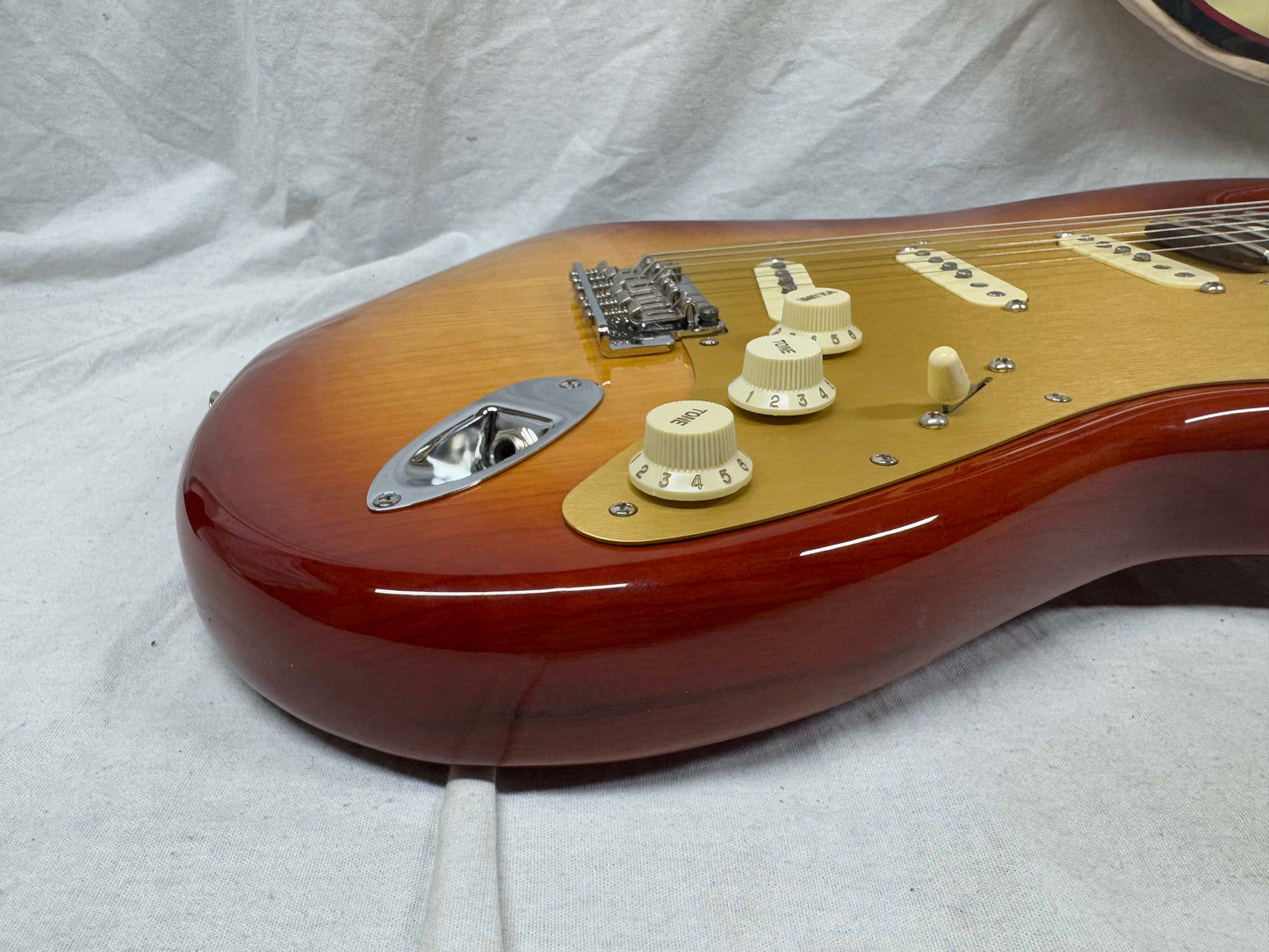 Fender Parts Stratocaster - American Professional HSS Shawbucker neck on American Standard Ash body Guitar 2019 - Sienna Sunburst / Rosewood fingerboard