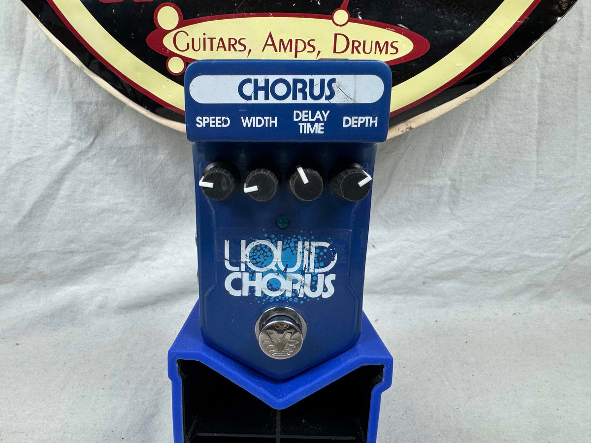 Visual Sound v2 Series Liquid Chorus & Echo Delay Pedal