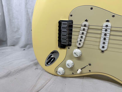 Fender Yngwie Malmsteen Signature Stratocaster Guitar with Case - signed! 1992 - Vintage White / Maple neck