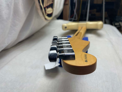 Fender American Standard Stratocaster Guitar with Lace Sensor pickups + Case 2005 - Buttercream or Honey Blonde or Yellow White / Maple neck
