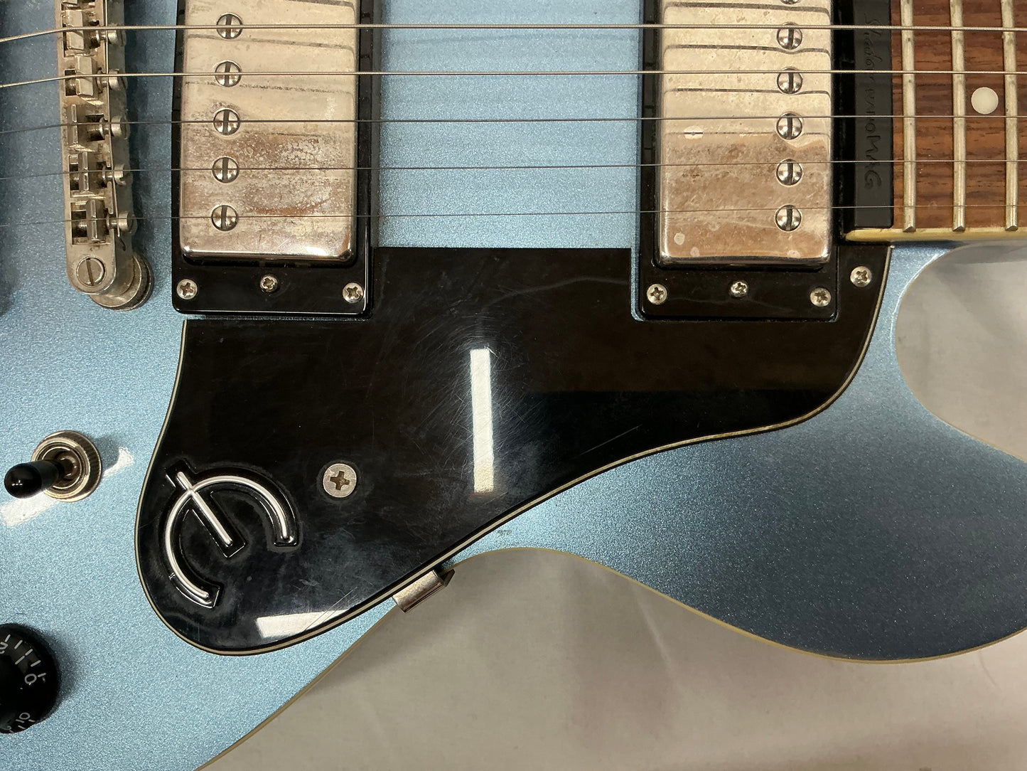 Epiphone Dot Ultra 339 Semi-Hollow Electric Guitar - Blue