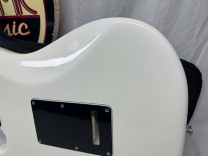 Fender American Performer Stratocaster Guitar with Rexylab Ultimate Strat upgrades/mods + Case 2023 - Arctic White / Rosewood fingerboard