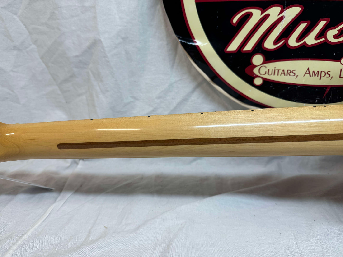 Fender Classic Series '69 Telecaster Thinline Guitar with Case 2009 - 3-Color Sunburst / Maple neck
