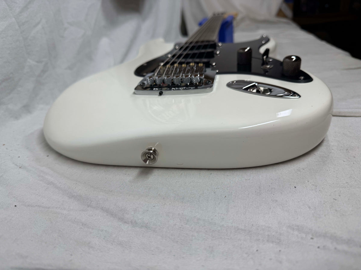 Fender American Performer Stratocaster Guitar with Rexylab Ultimate Strat upgrades/mods + Case 2023 - Arctic White / Rosewood fingerboard