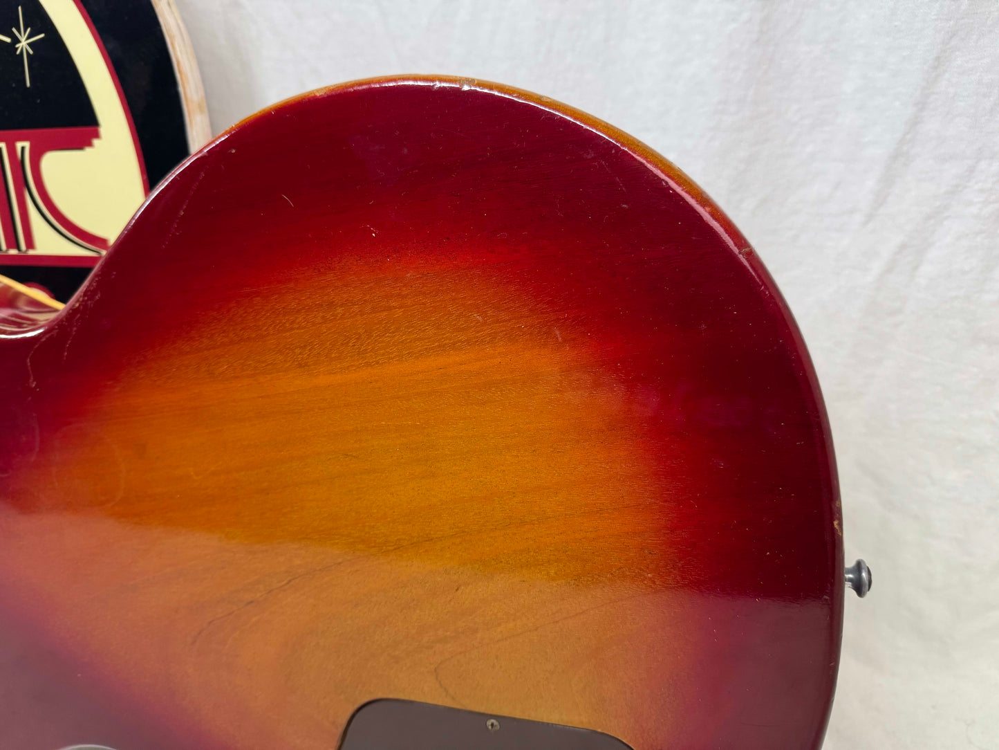 Gibson Les Paul Standard Guitar with Case 1979 - Cherryburst
