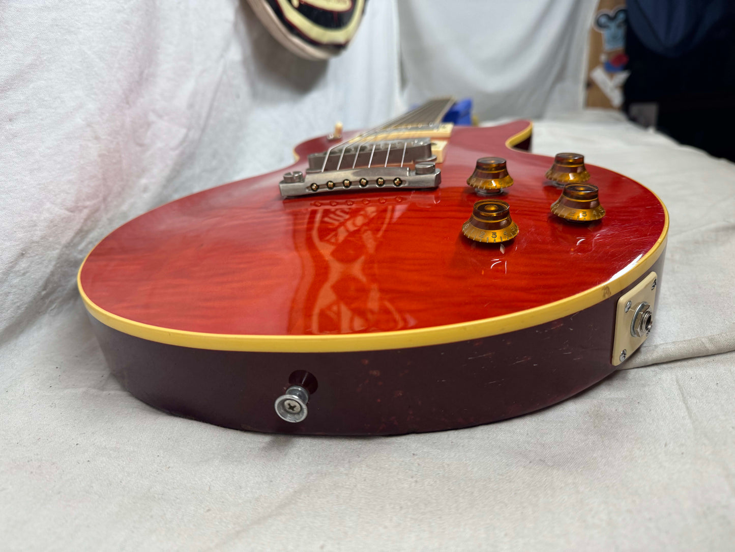 Epiphone Les Paul Guitar with Case - Open Book Headstock - MIJ Made In Japan