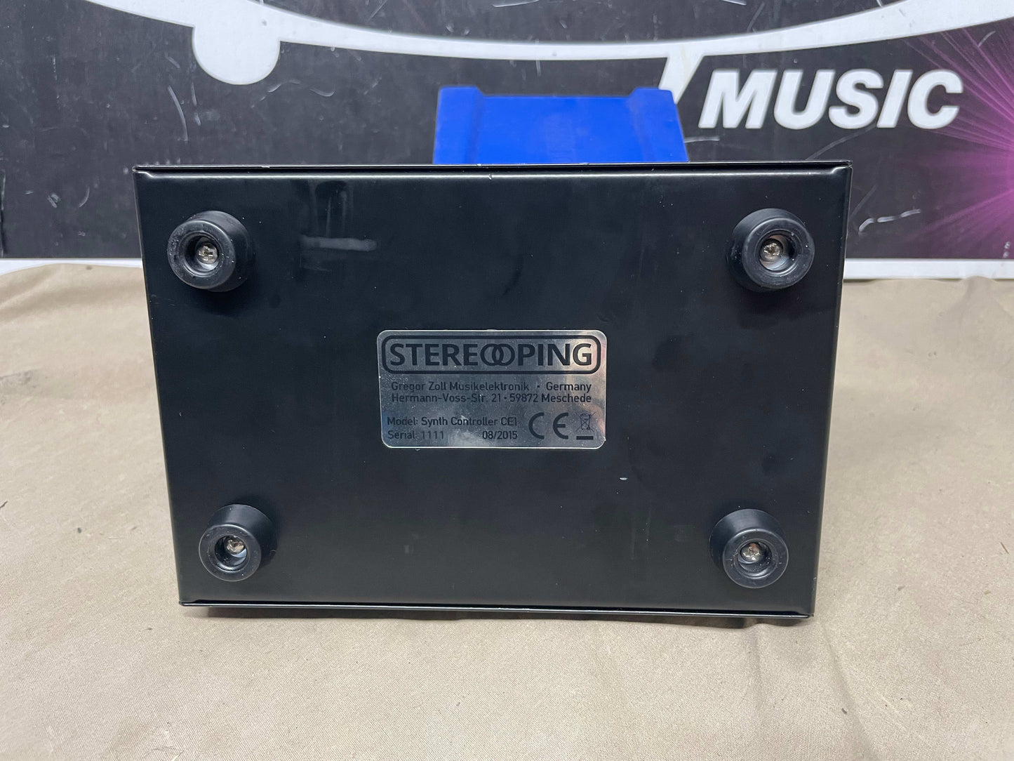 Stereoping CE-1 Six-Tweak Synthesizer MIDI Controller for Sequential Circuits SCI Six Trak 2015