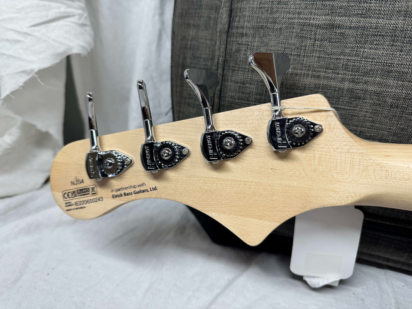 Cort Elrick NJS 4 njs4 4-string Bass with Gig Bag 2022 - White