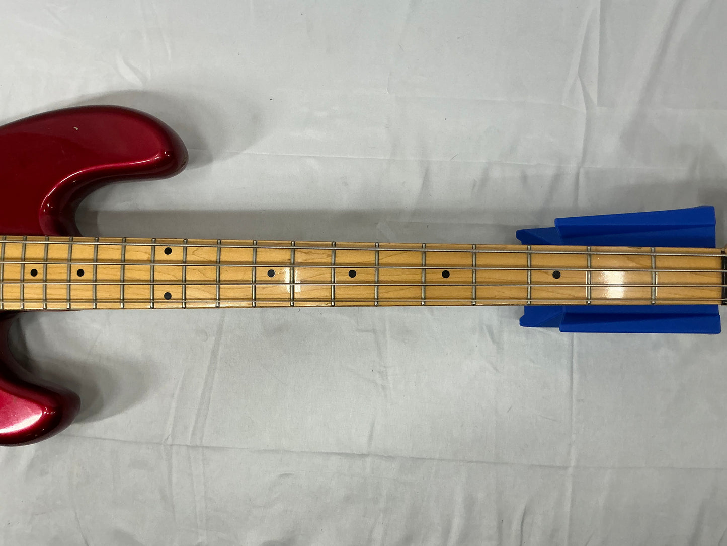 Kramer Striker 700ST Bass Guitar - Red MISSING NECK STRAP STUD