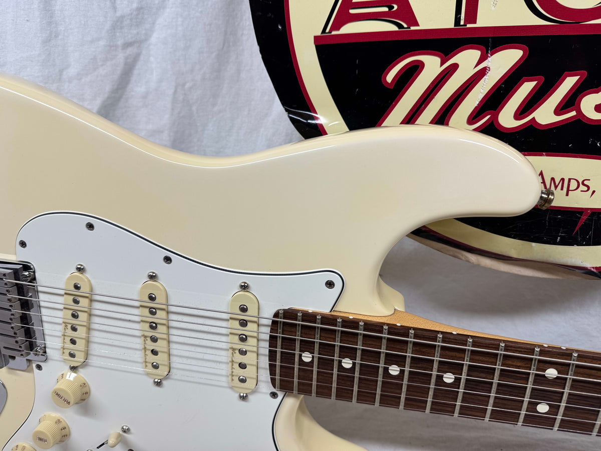 Fender 40th Anniversary American Standard Stratocaster Guitar 1993