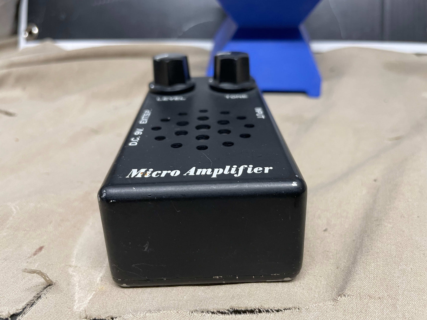 Asama Engineering ( Coron ) Power Amplifier Pedal Black