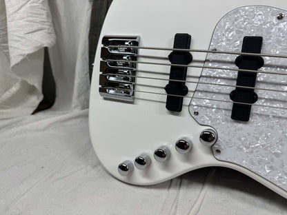 Cort Elrick NJS 4 njs4 4-string Bass with Gig Bag 2022 - White