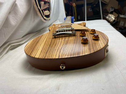 Gibson 2007 GotW Guitar Of The Week #19 Les Paul Classic Guitar Zebrawood with Case - Image 10