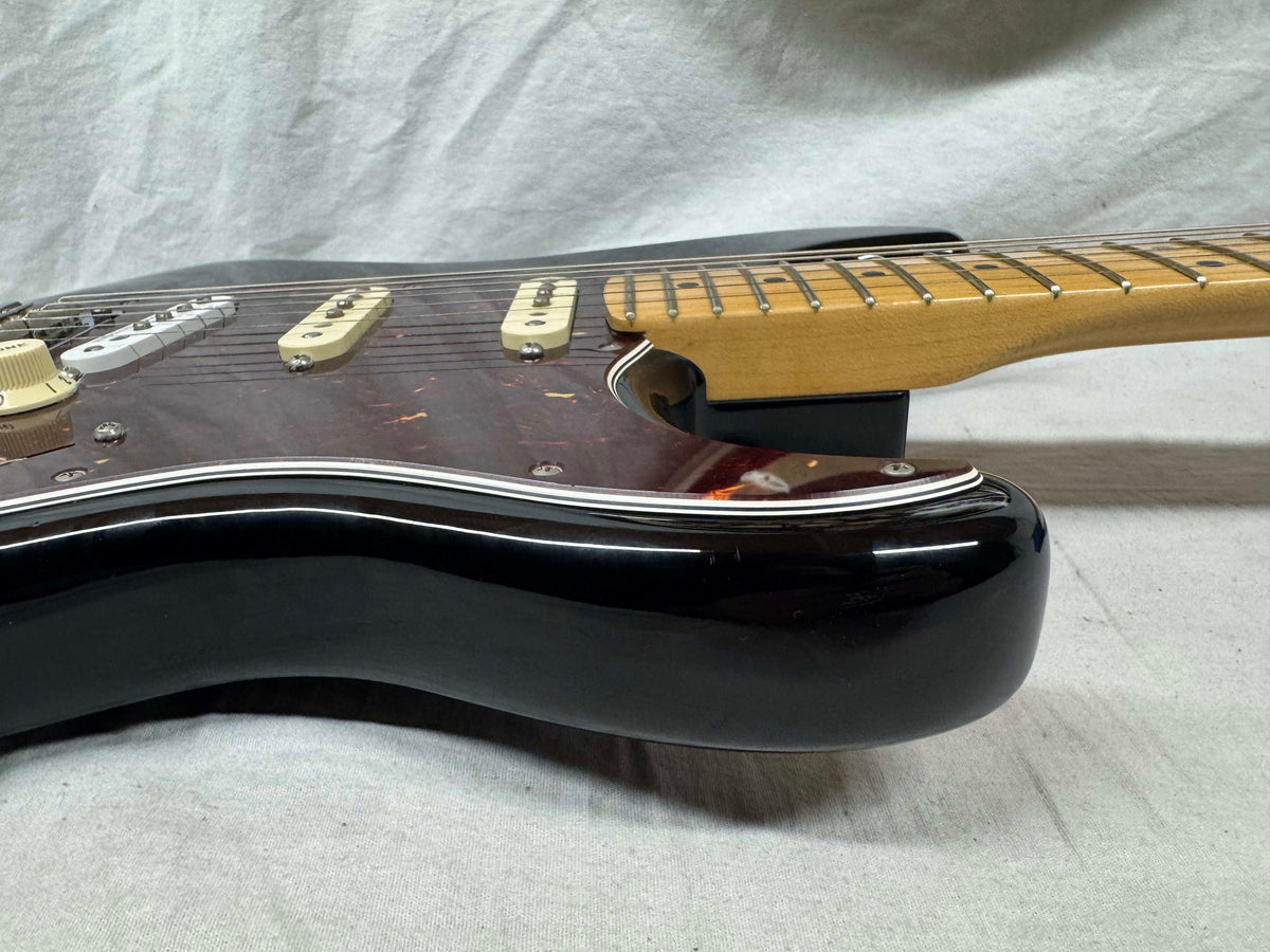 Fender American Professional Stratocaster HSS (modified to SSS) Shawbucker Guitar with Case 2016 - Black / Maple neck