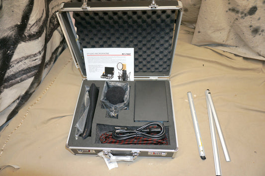 Galaxy Audio ST-734T Studio Tube Condenser Microphone CLEAN / MINT - Case is broken