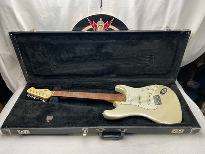 Hondo H76 h 76 S-Style Guitar 1986