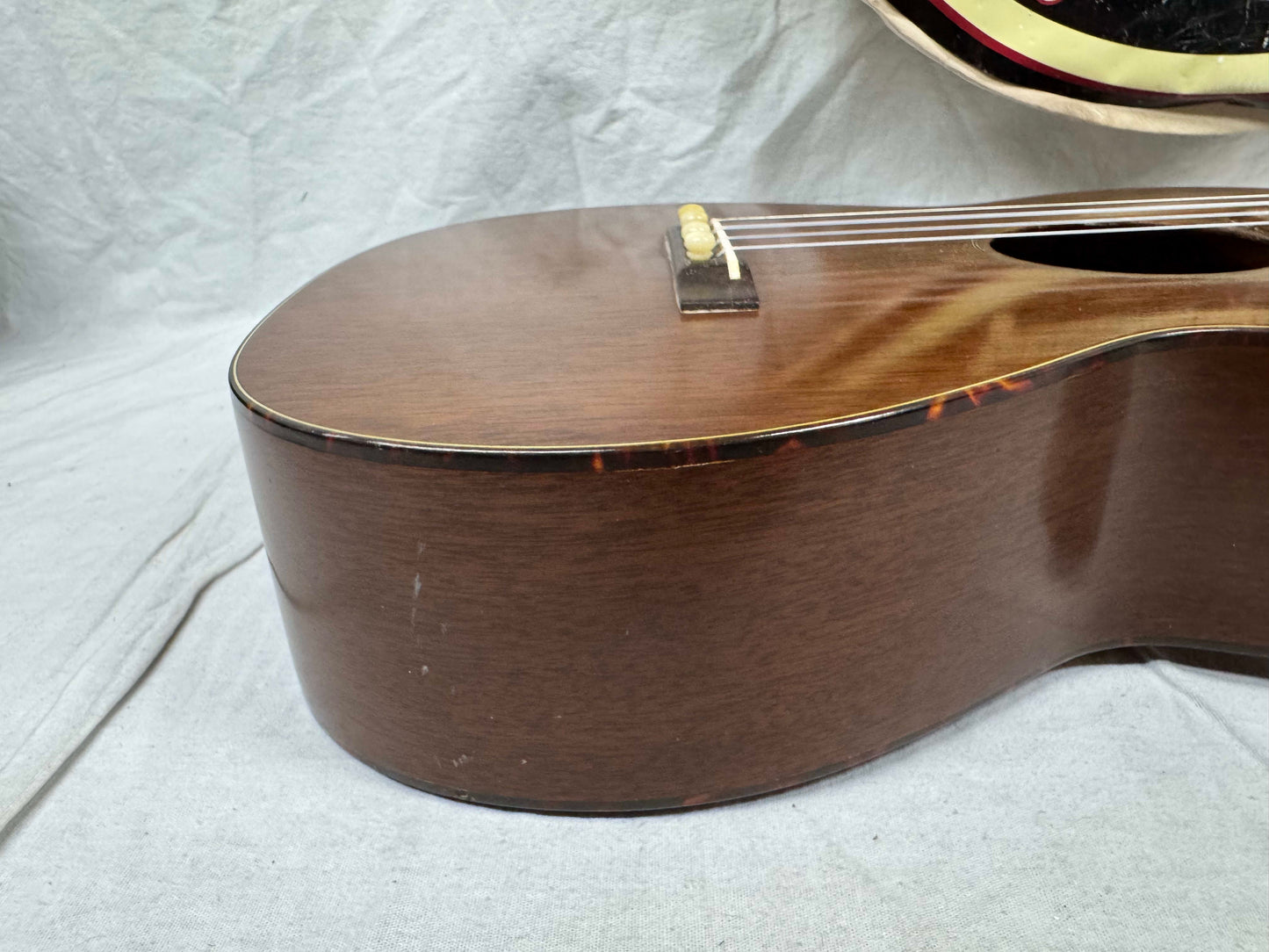 Martin Style 51 Mahogany Baritone Ukulele with Case - replaced tuners