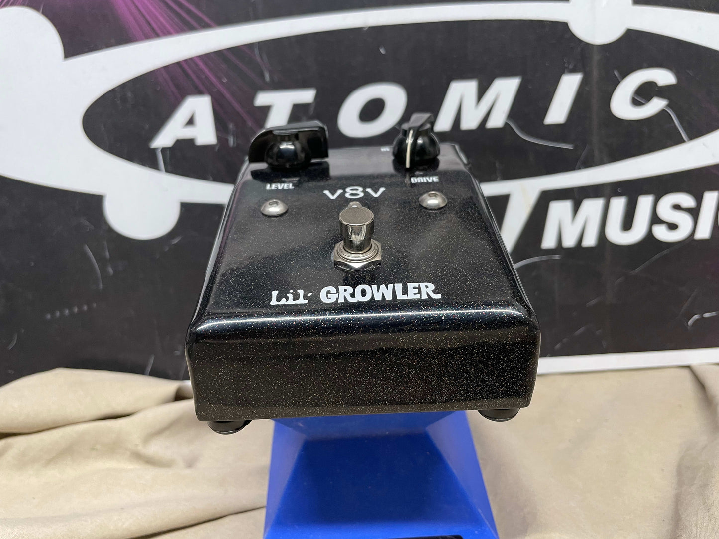 V8V Lil' Growler Hybrid Silicon Germanium Fuzz Pedal 1 of 15 2020 Black