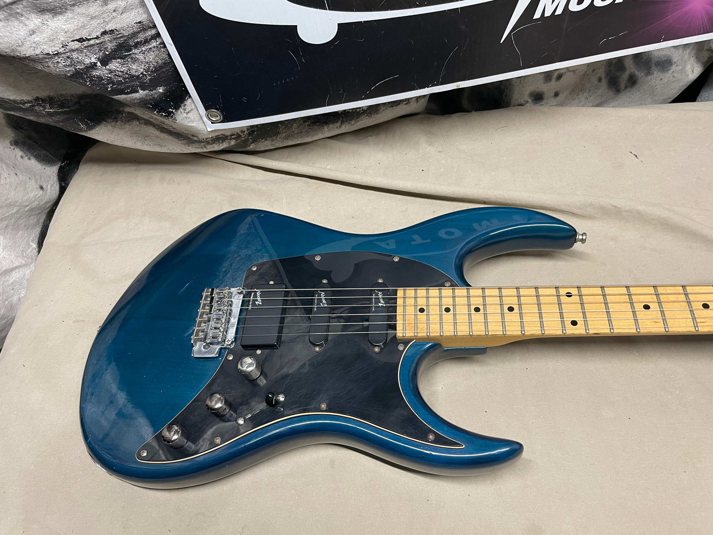 Alvarez AE-200 AE200 S-style HSS Guitar 1990s