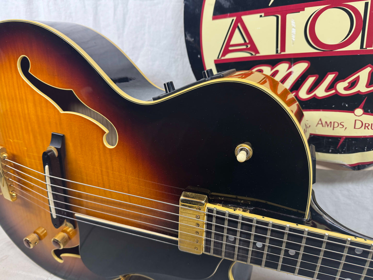 Yamaha AEX1500 aex 1500 Archtop Jazz Box Hollowbody Guitar with Case - MIJ Made In Japan