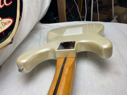 Hondo H76 h 76 S-Style Guitar 1986