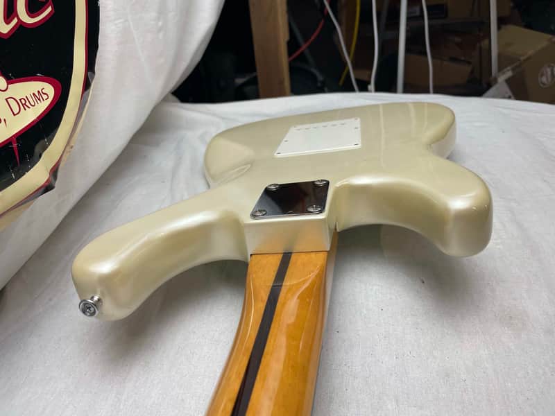 Hondo H76 h 76 S-Style Guitar - Image 24