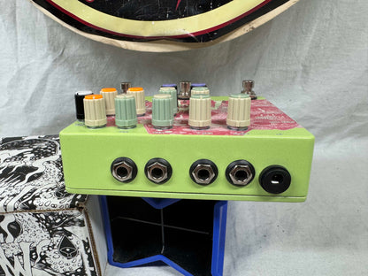 Old Blood Noise Endeavors OBNE MAW Microphone Audio Workstation Vocal Instrument Multi-Effects XLR Pedal with Box