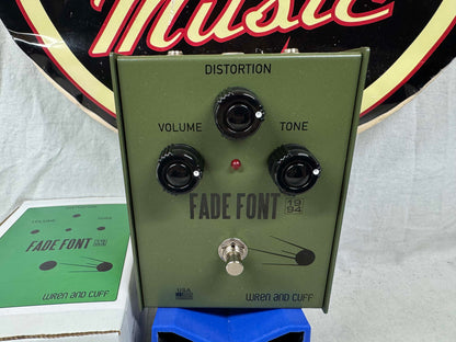 Wren and Cuff Fade Font '94 Muffy Fuzz Distortion Pedal with Box