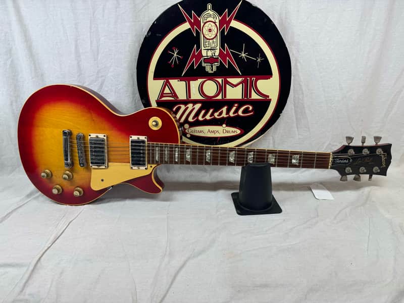 Gibson Les Paul Standard Guitar with Case - Image 2