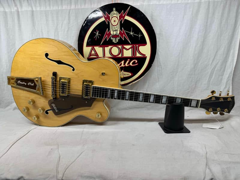 Gretsch Country Club Model 7576 Singlecut Hollowbody Guitar with Case - Image 2