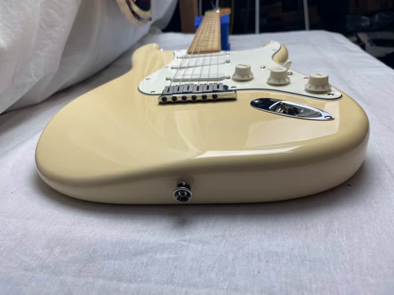 Fender American Standard Stratocaster Guitar with Lace Sensor pickups + Case - Image 10