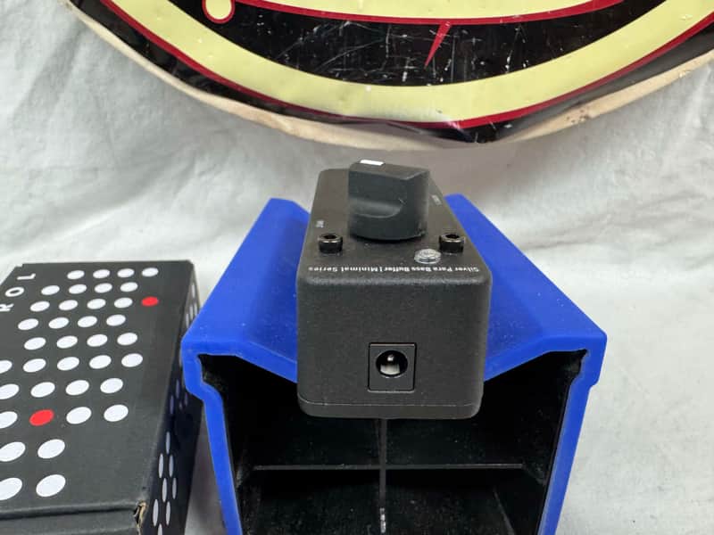 One Control Minimal Series Silver Para Bass Buffer Pedal with Box - Image 6