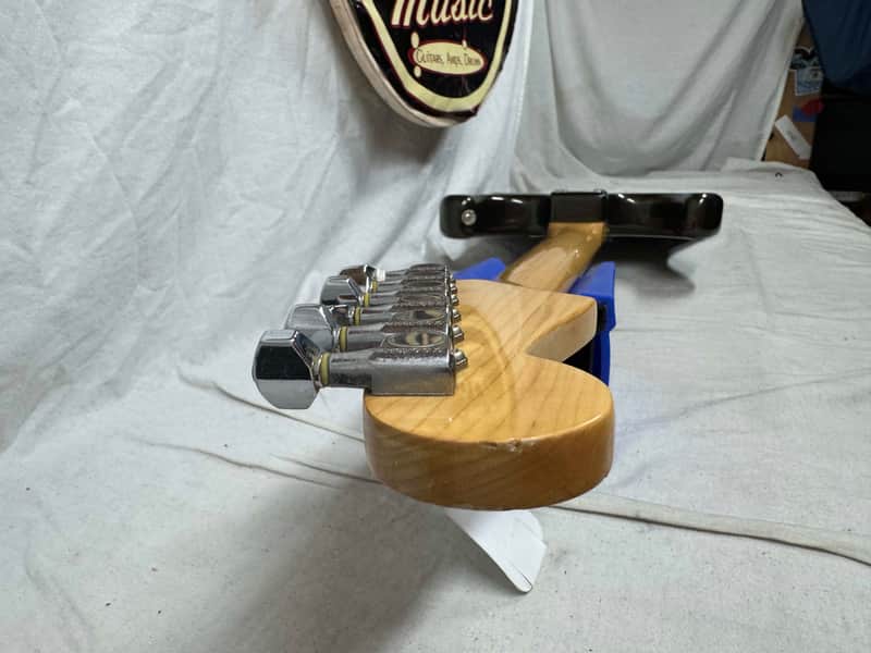 Fender Stratocaster HSS Guitar - MIJ Made In Japan - Image 25
