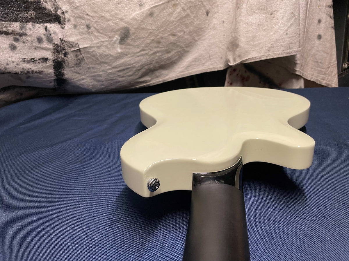 Supro Island Series Jamesport Singlecut Guitar 2016 - Antique White