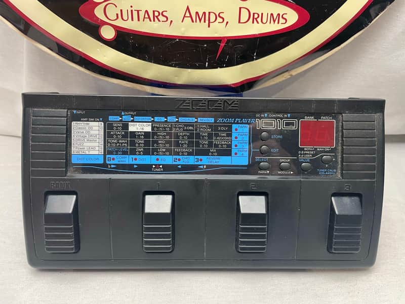 Zoom 1010 Guitar Multi-Effects Pedal - Image 2