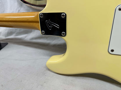 Fender Yngwie Malmsteen Signature Stratocaster Guitar with Case - signed! 1992 - Vintage White / Maple neck