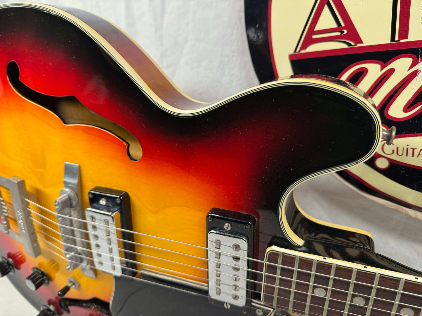 Kapa Model 500 Semi-Hollowbody Double Cutaway Guitar