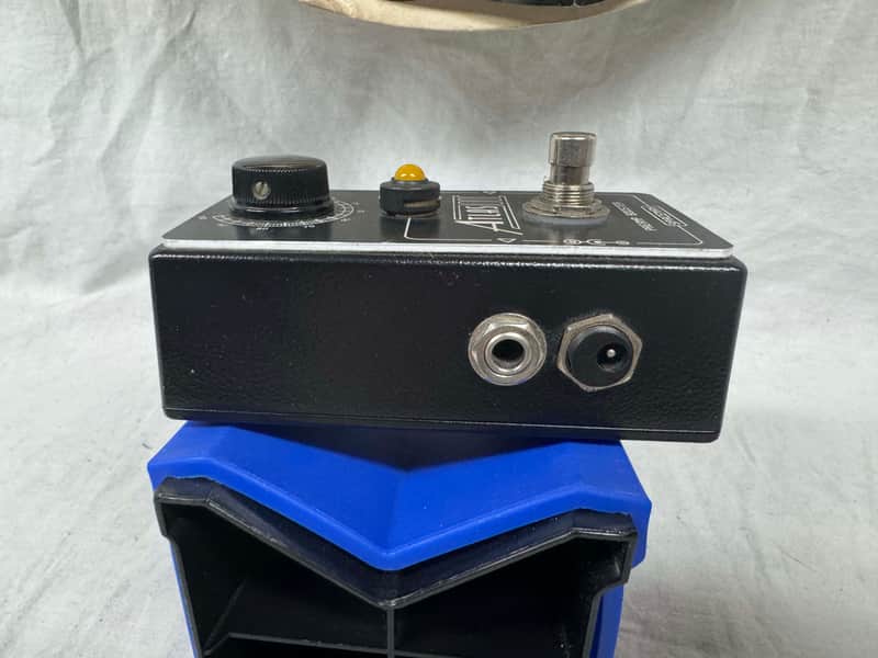 Spaceman Atlas III 3 Preamp Booster Pedal - Image 6
