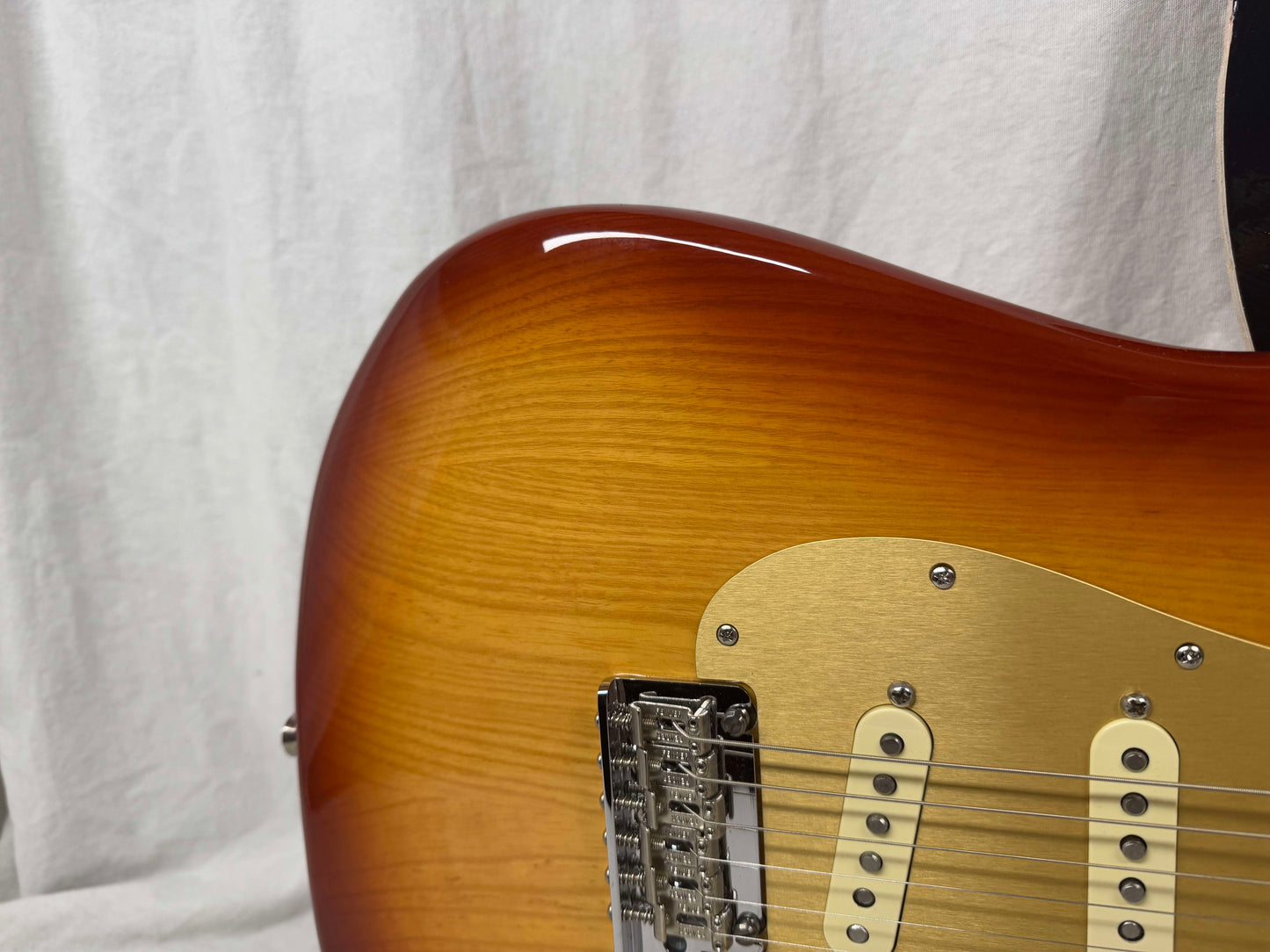 Fender Parts Stratocaster - American Professional HSS Shawbucker neck on American Standard Ash body Guitar 2019 - Sienna Sunburst / Rosewood fingerboard