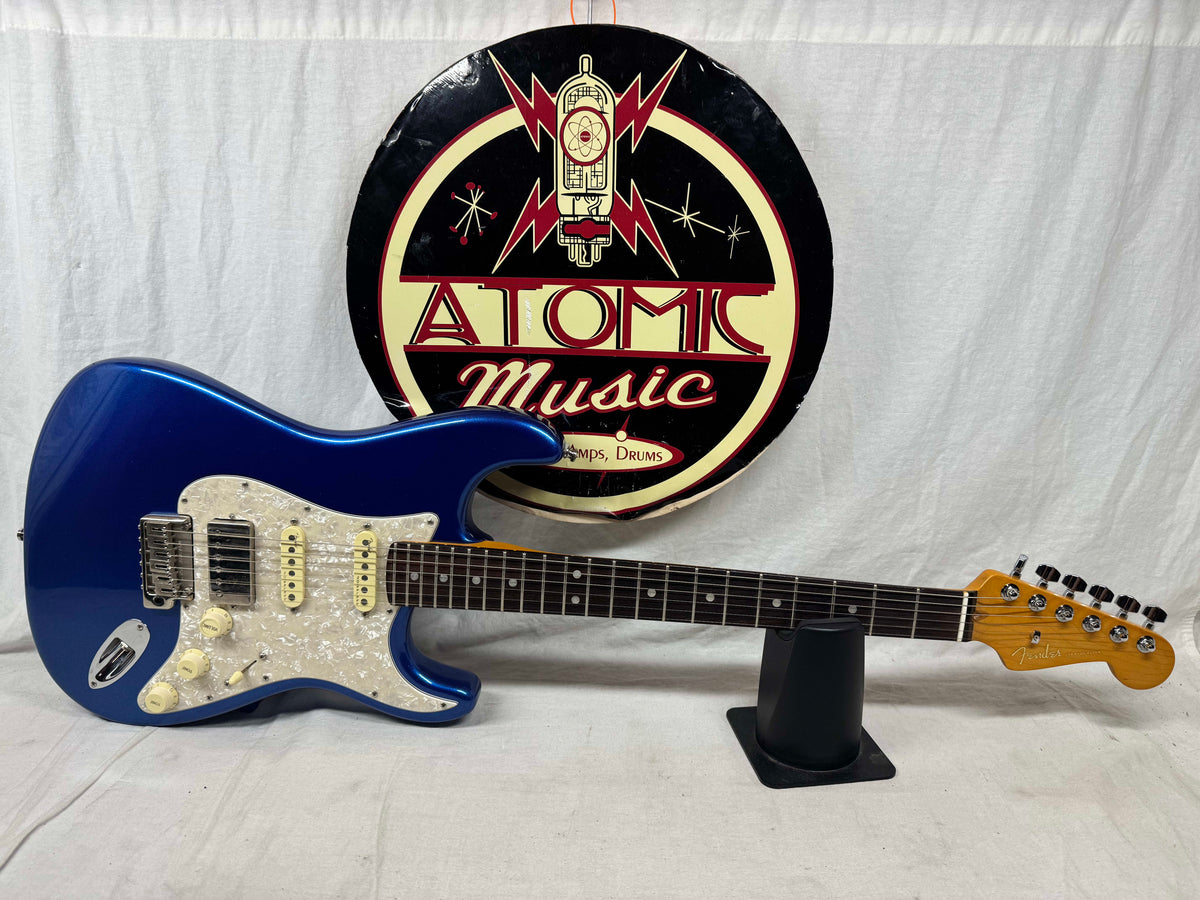 Fender American Ultra Stratocaster HSS Guitar with Case 2023 - Cobra Blue / Rosewood fingerboard