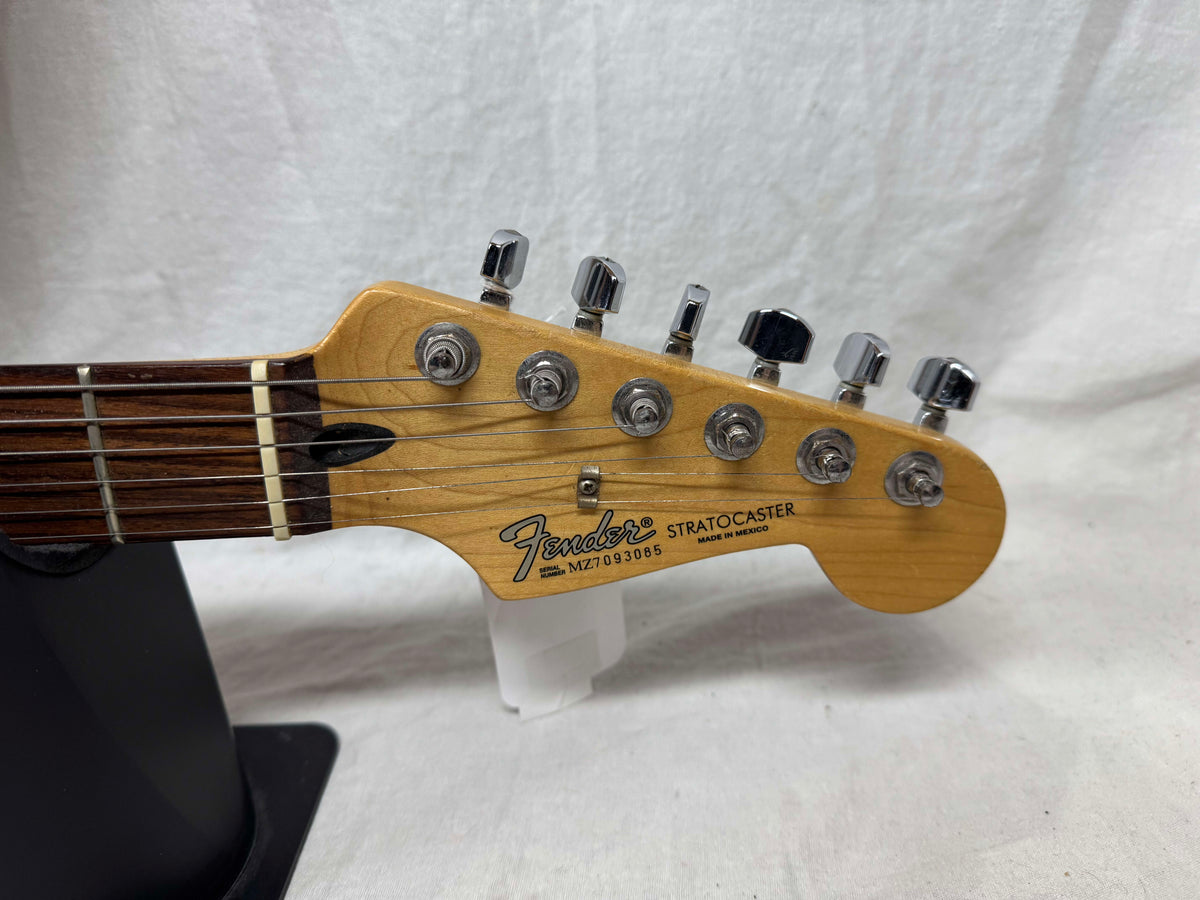 Fender Standard Stratocaster HSS Guitar - MIM Mexico 2007 - Black / Rosewood fingerboard