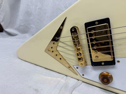Gibson DSRVCWGH1 Limited Edition Reverse Flying V Guitar with Case 2007 - Alpine White