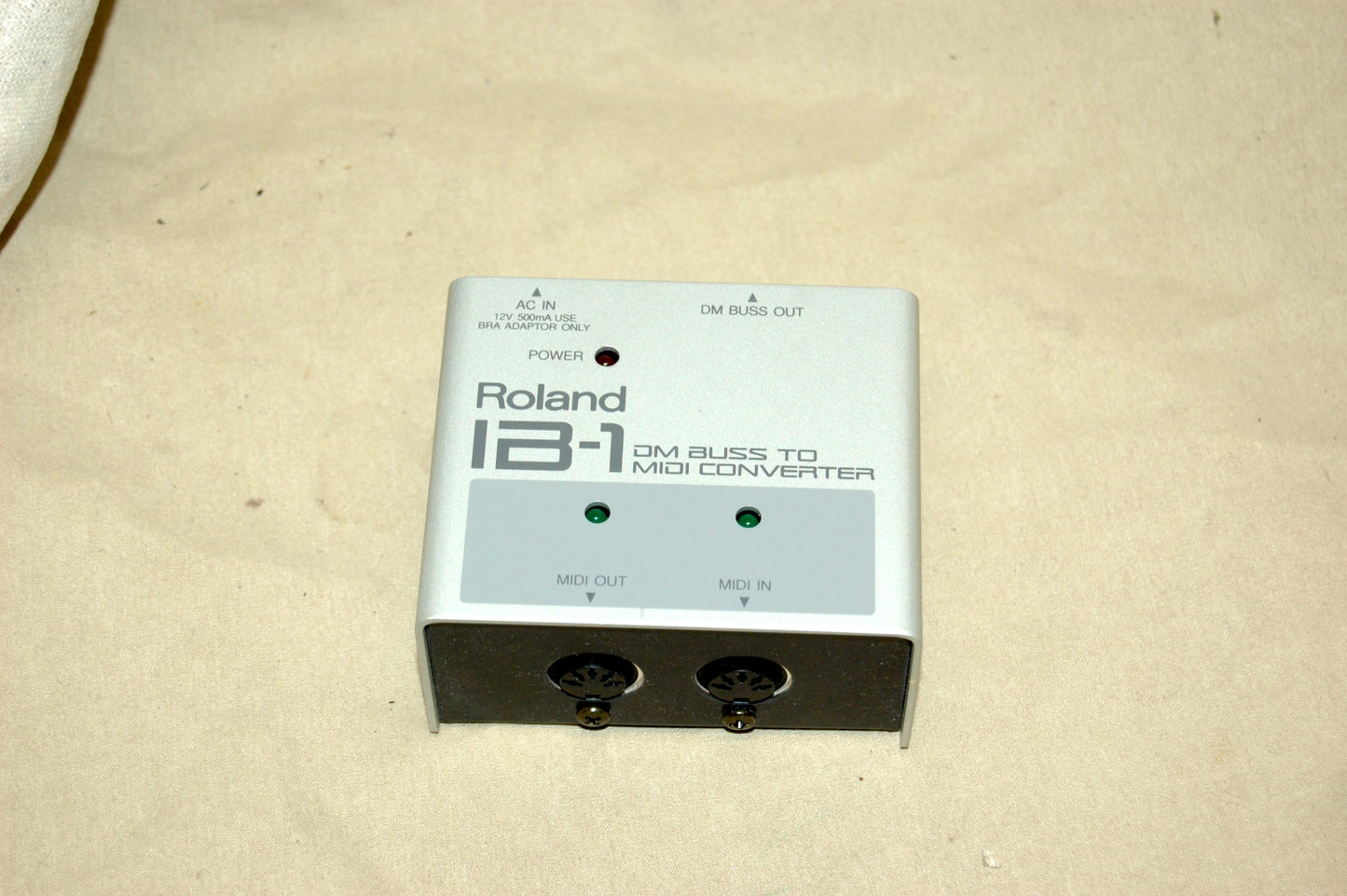 Roland IB-1 DM Buss to MIDI Converter with Box