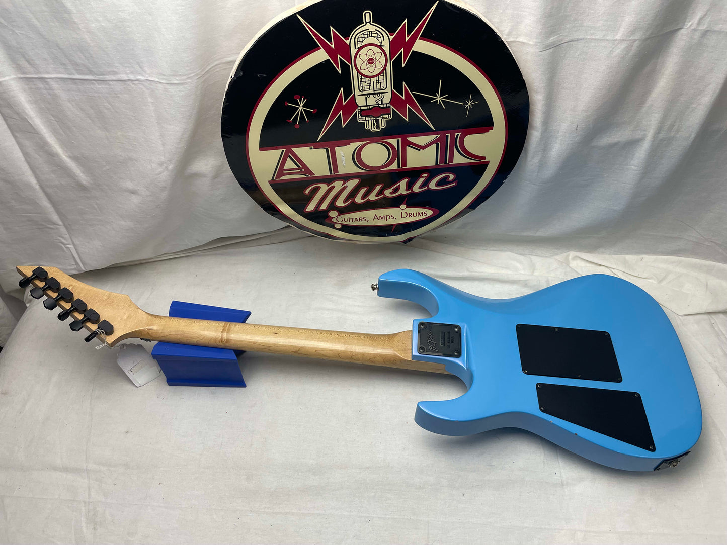 B.C. Rich bc USA Gunslinger Guitar with Case 1980s - Refinished